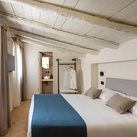 Palazzo Botta * Чефалу