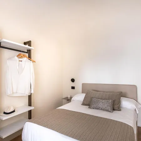 Palazzo Botta Suites Aparthotel
