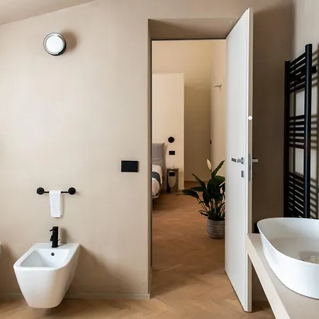 Palazzo Botta Suites Aparthotel