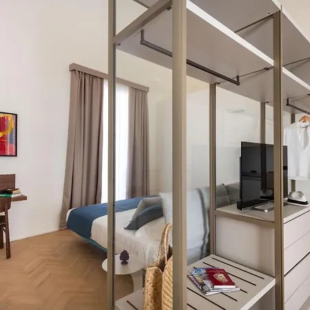 Aparthotel Palazzo Botta Suites *