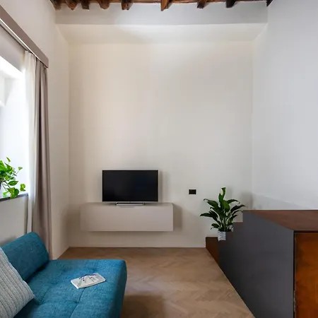 Palazzo Botta Nyaraló *