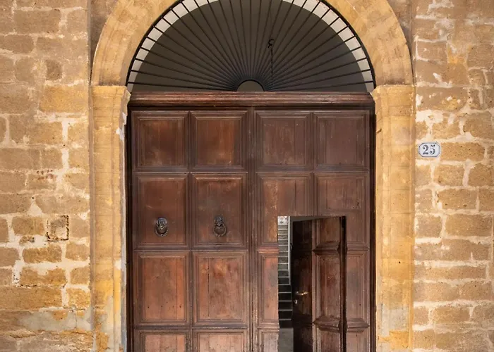 Palazzo Botta Nyaraló